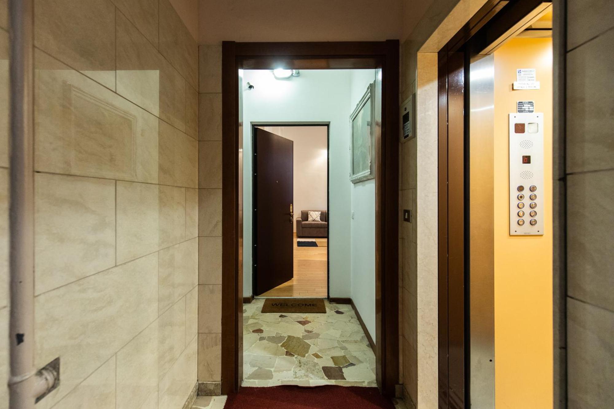 Ermes Apartment Милан Экстерьер фото
